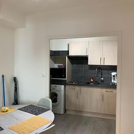 Aubenas : Beau Studio, Proche Du Chateau Exteriér fotografie